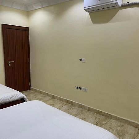 Pilgrim Place Hotel Rubuchi Ngoại thất bức ảnh