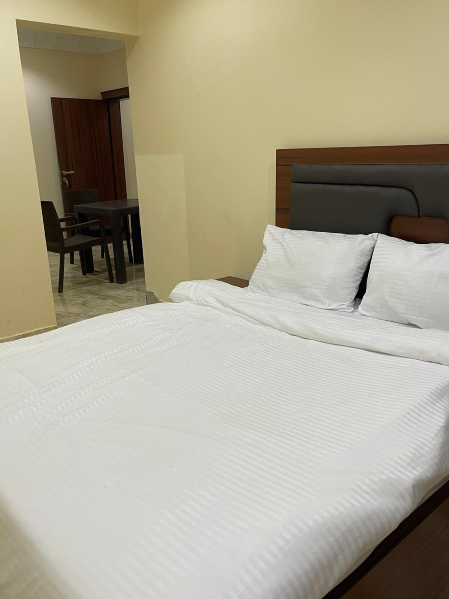 Pilgrim Place Hotel Rubuchi Ngoại thất bức ảnh