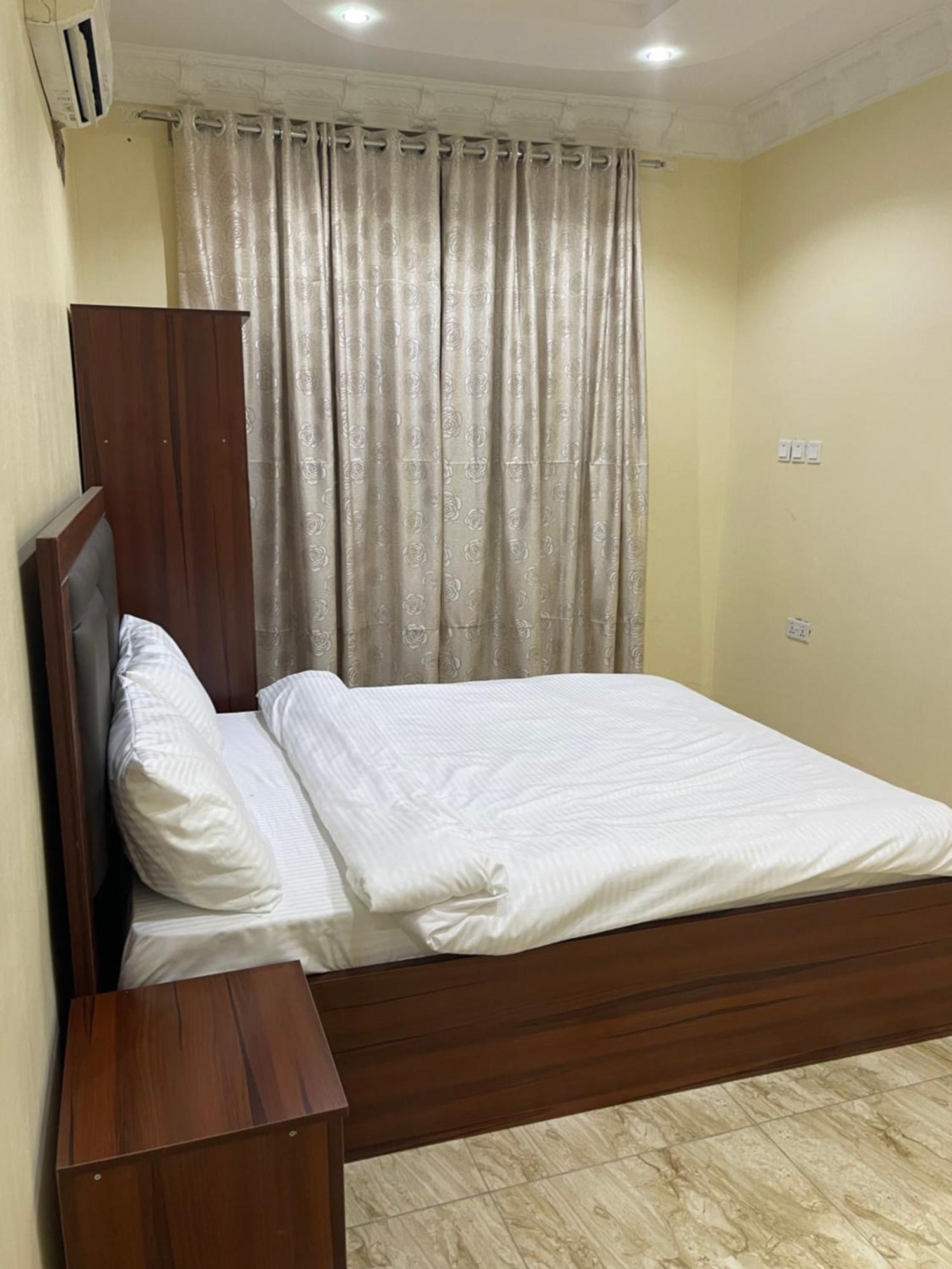 Pilgrim Place Hotel Rubuchi Ngoại thất bức ảnh