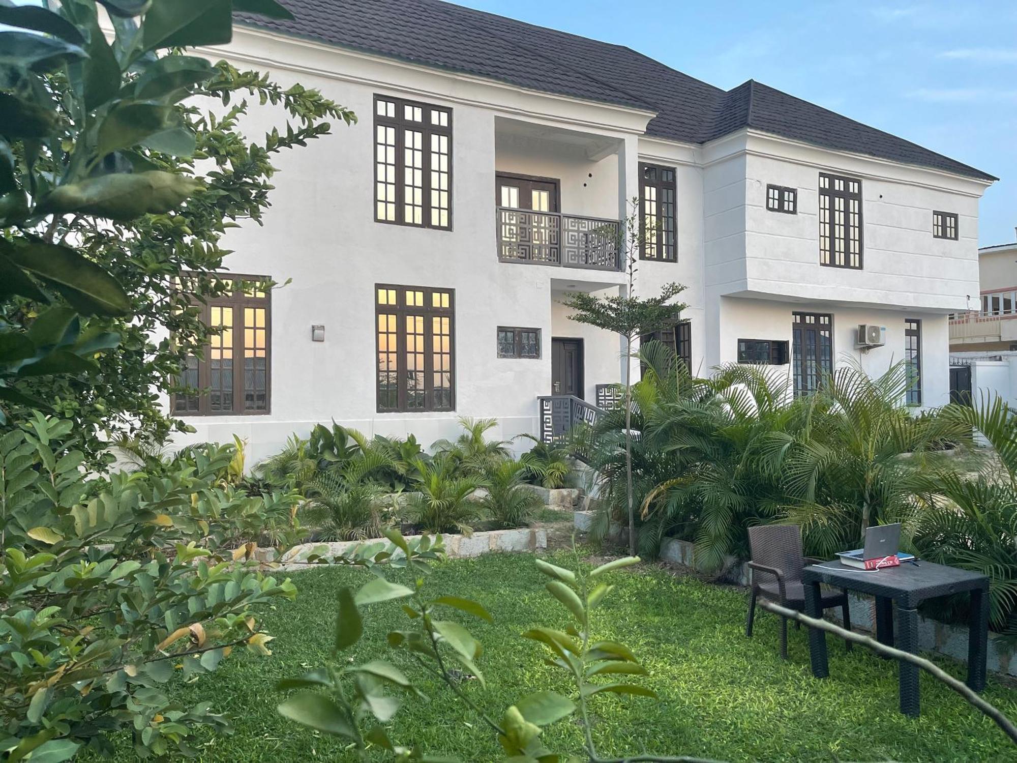 Pilgrim Place Hotel Rubuchi Ngoại thất bức ảnh